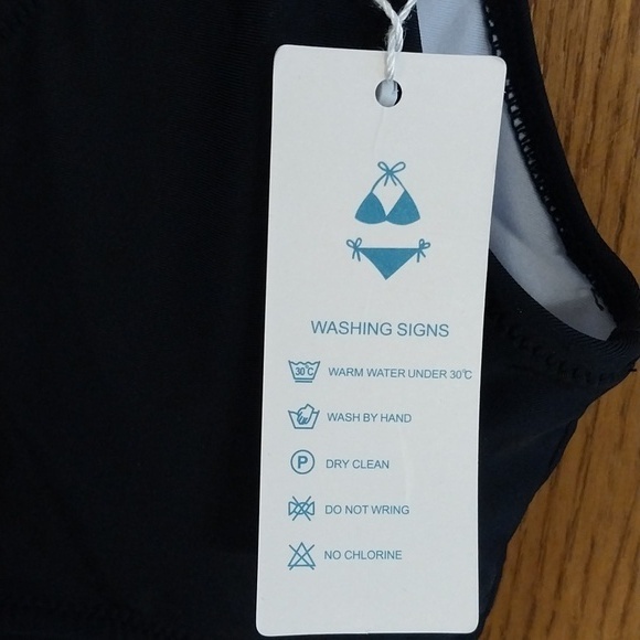 Beachsissi NWT Sz Small Tankini Swimsuit‎ Black White Palm Print Tummy Control - Picture 6 of 12